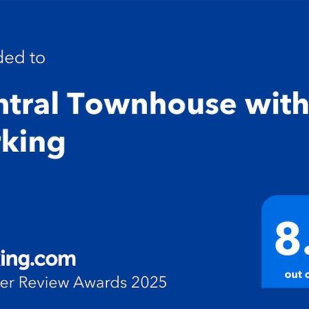 Central Townhouse With Parking Telford Bagian luar foto